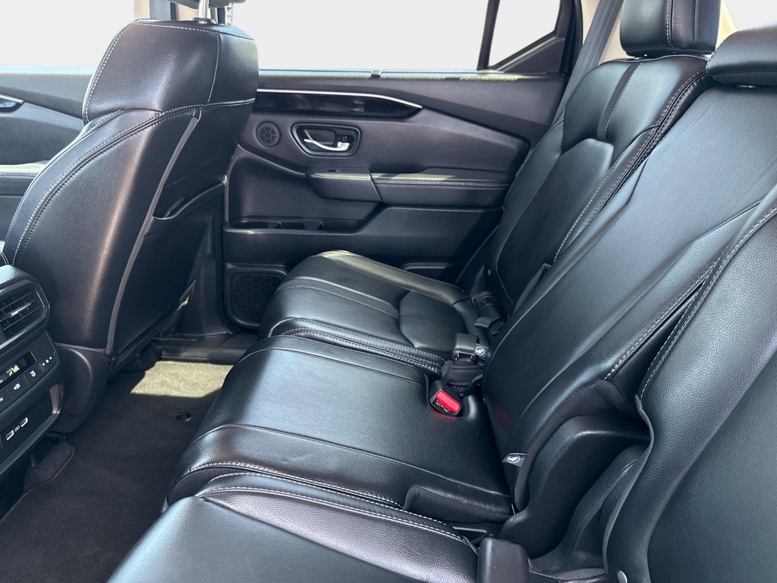 2023 Honda Pilot EX-L 8 Passenger