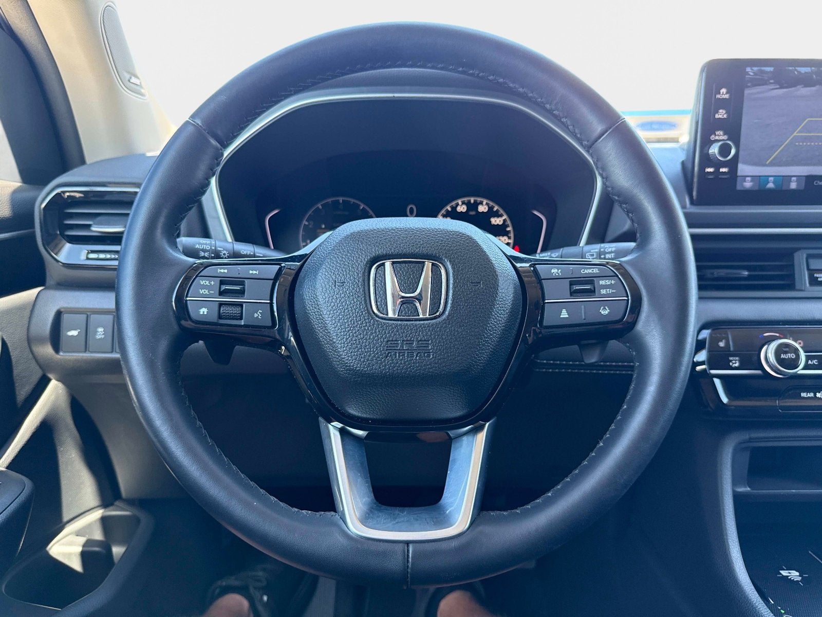 2023 Honda Pilot Touring