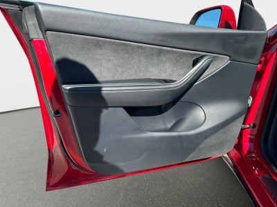 2020 Tesla Model Y Performance