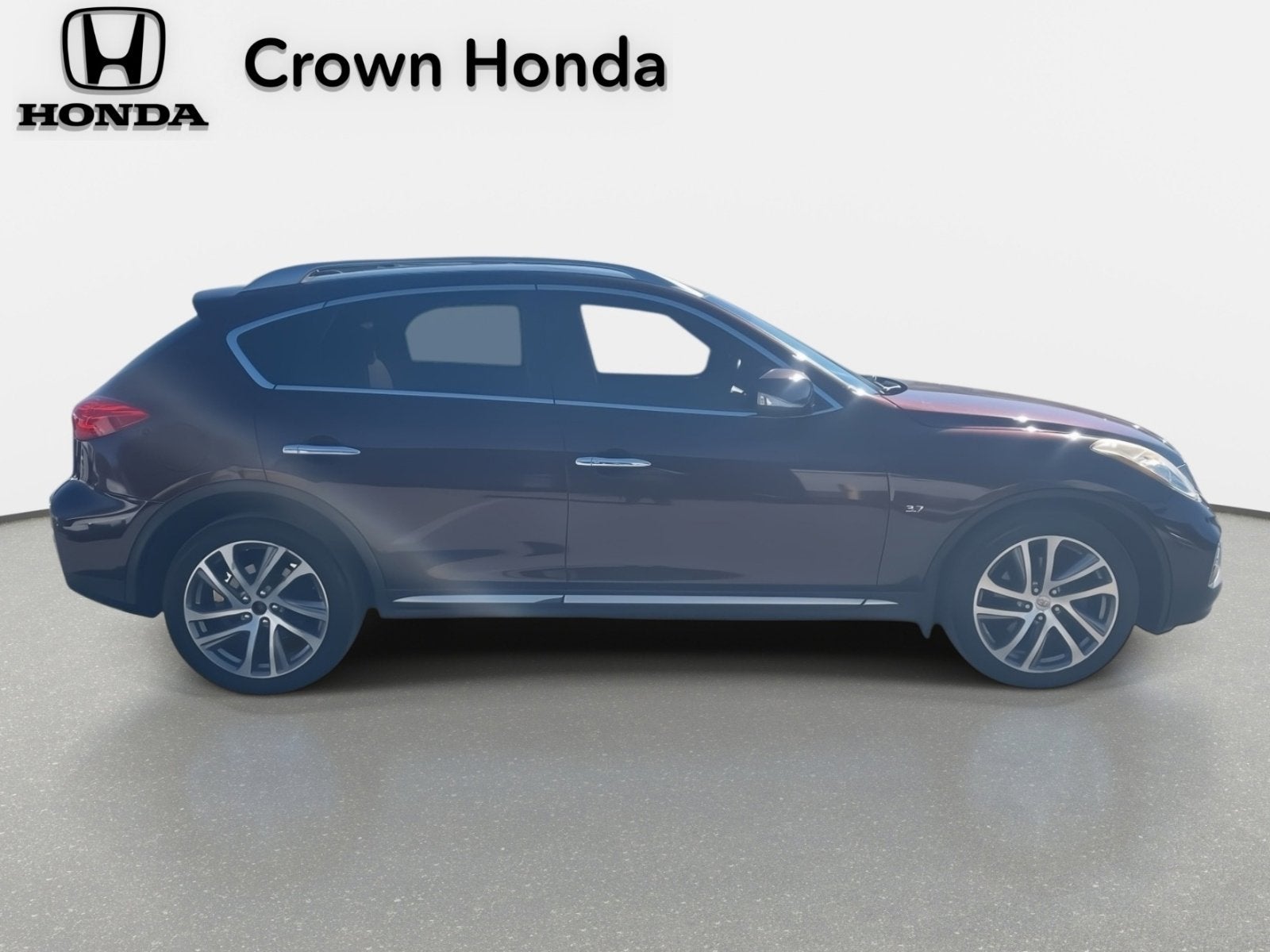 2016 INFINITI QX50 Base