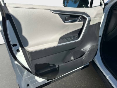 2020 Toyota RAV4 Limited