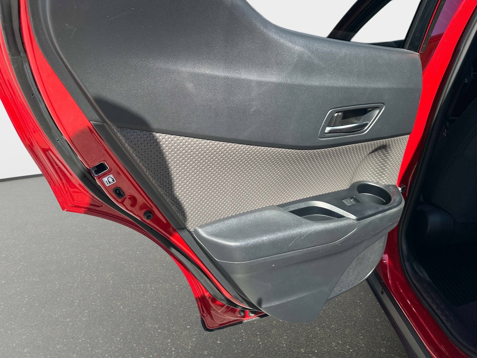 2022 Toyota C-HR Limited