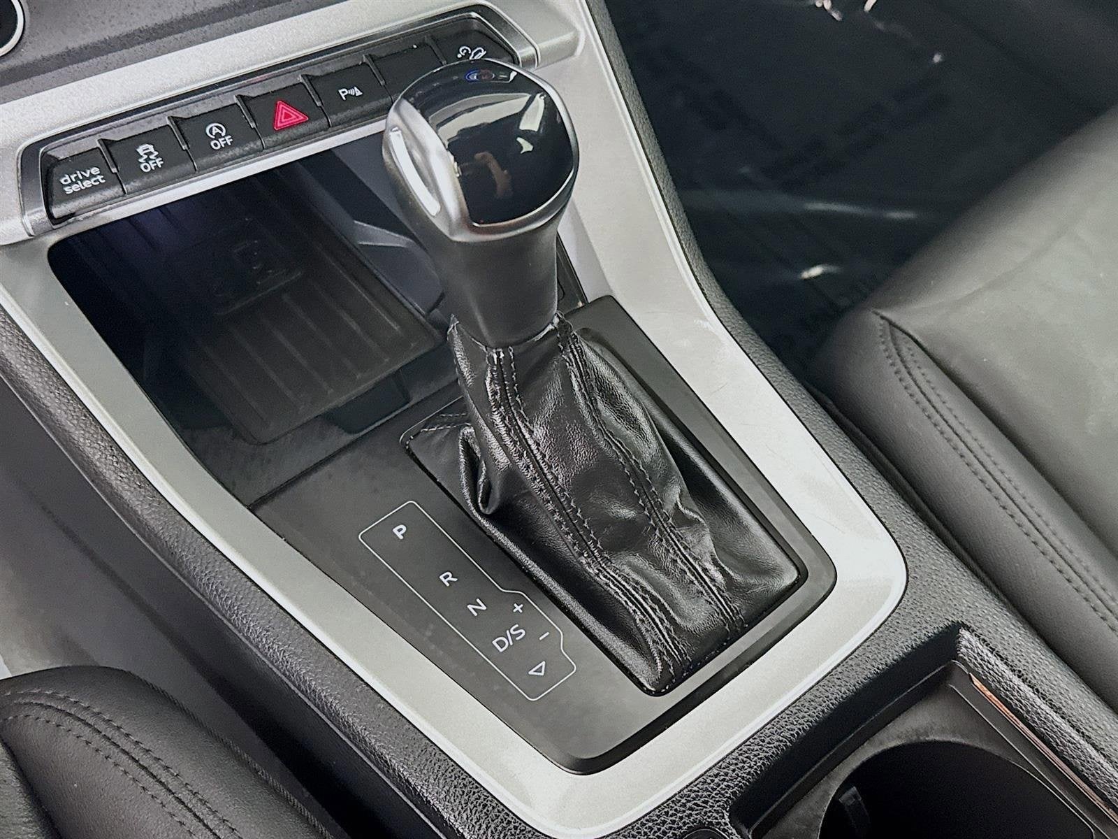 2024 Audi Q3 S line Premium