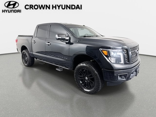 2019 Nissan Titan SV