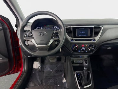 2022 Hyundai Accent SE