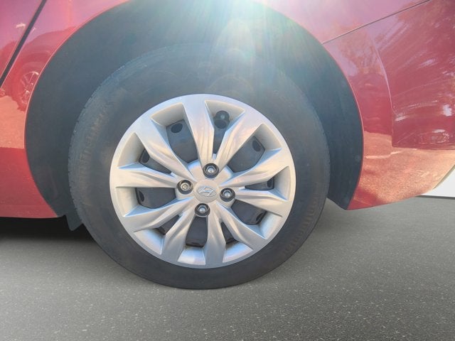 2022 Hyundai Accent SE