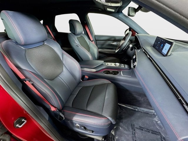 2024 Genesis GV70 2.5T