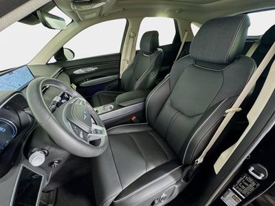 2023 Genesis Electrified GV70 Advanced