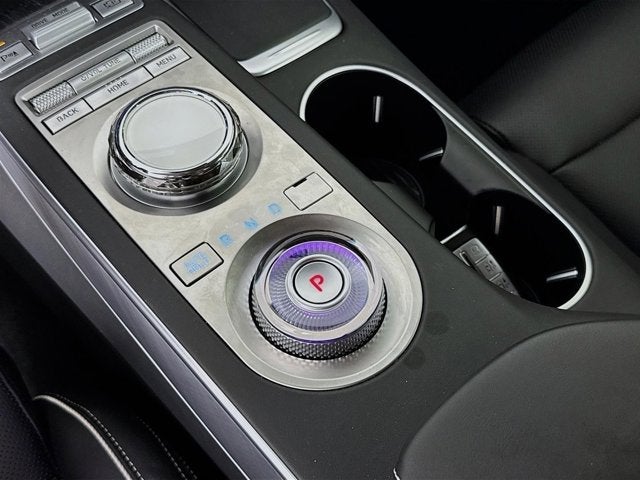 2023 Genesis Electrified GV70 Advanced