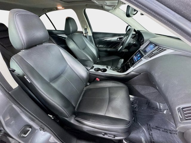 2022 INFINITI Q50 LUXE