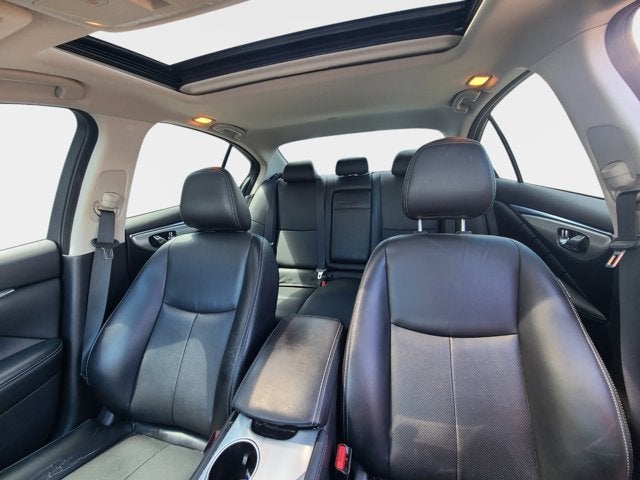 2022 INFINITI Q50 LUXE