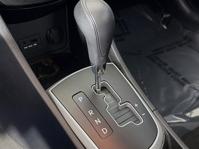 2012 Hyundai Accent GS