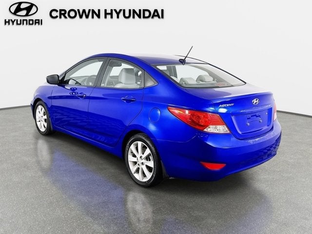 2012 Hyundai Accent GLS