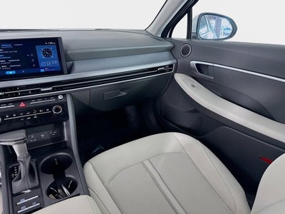 2025 Hyundai Sonata SE