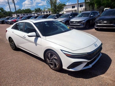 2024 Hyundai Elantra SEL