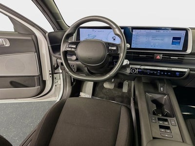 2024 Hyundai IONIQ 6 SE