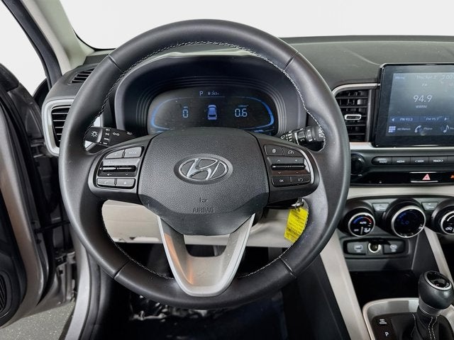 2023 Hyundai Venue SEL
