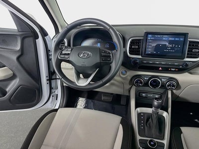 2025 Hyundai Venue SEL