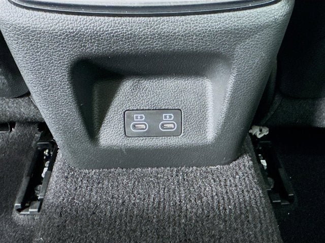 2025 Genesis G70 3.3T Sport Prestige