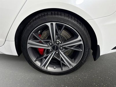 2025 Genesis G70 3.3T Sport Prestige