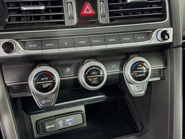 2021 Genesis G70 2.0T