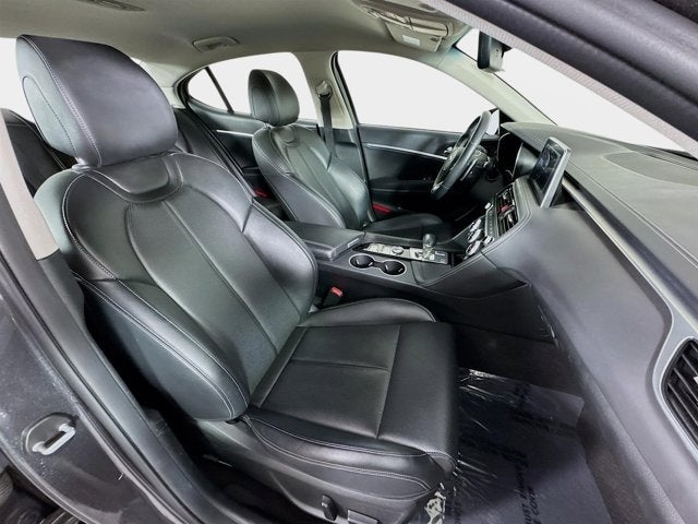 2021 Genesis G70 2.0T