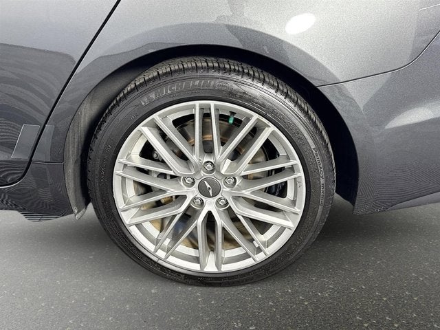 2021 Genesis G70 2.0T