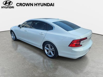 2018 Volvo S90 T5 Momentum