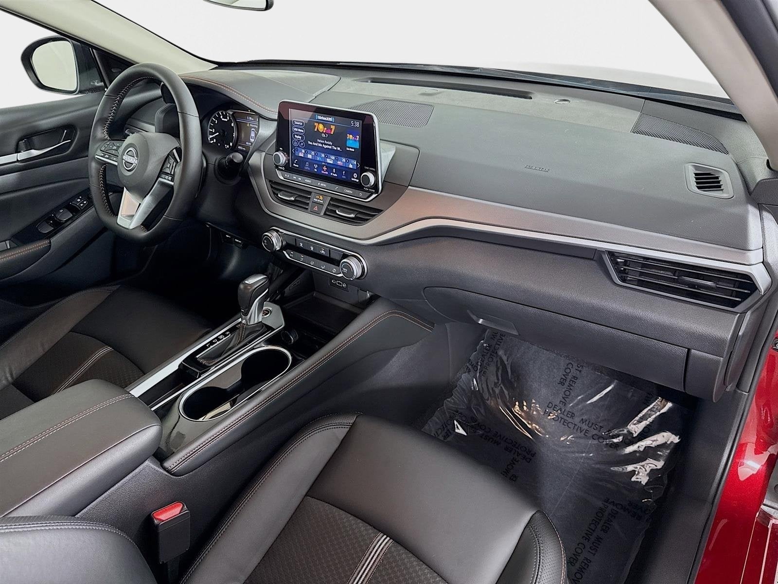 2025 Nissan Altima SR