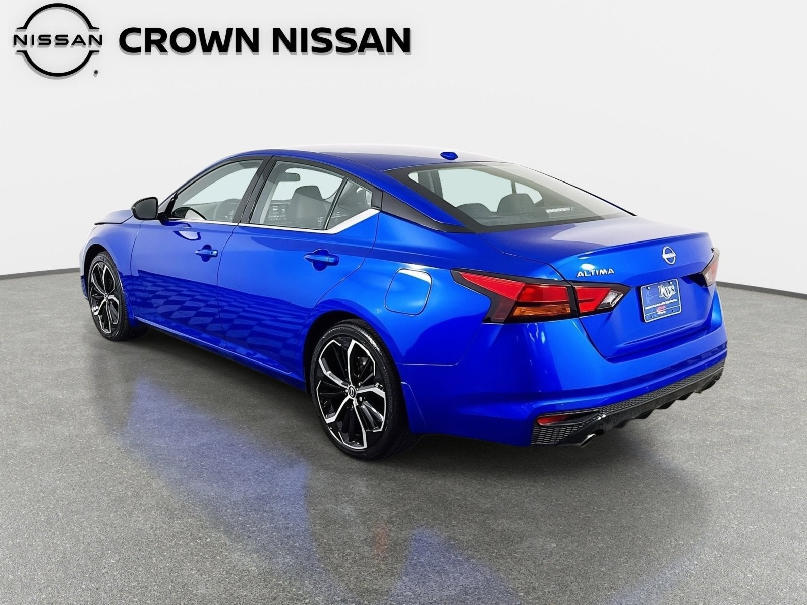 2025 Nissan Altima SR