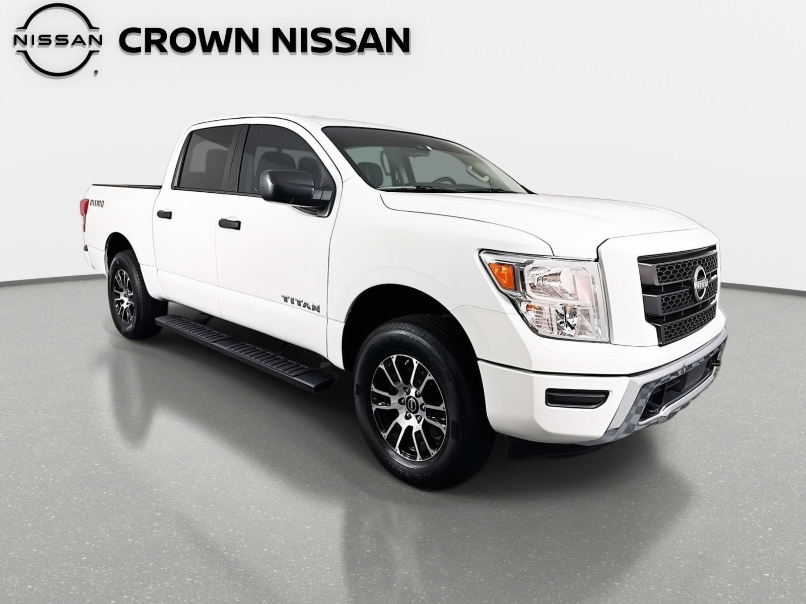 2024 Nissan Titan SV