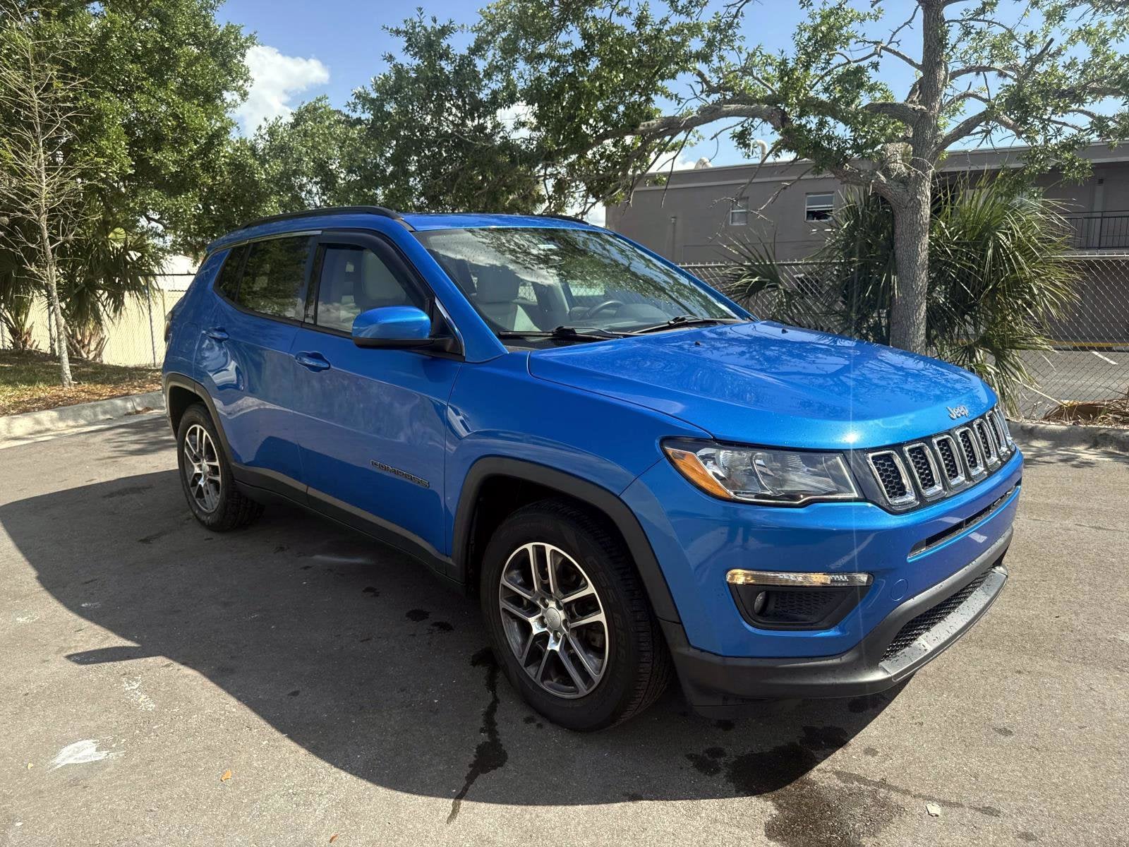 2018 Jeep Compass Latitude w/Sun/Wheel Pkg