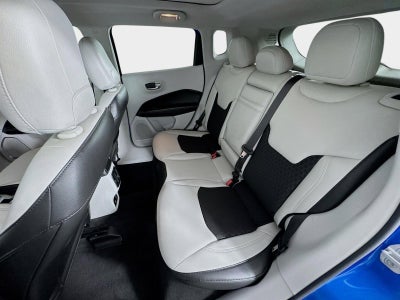 2018 Jeep Compass Latitude w/Sun/Wheel Pkg