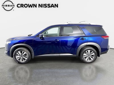 2022 Nissan Pathfinder SL