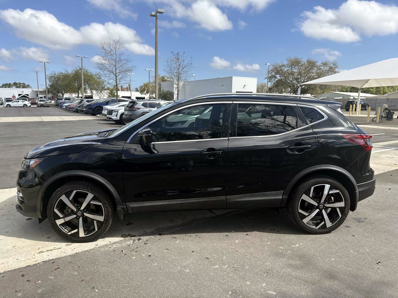 2020 Nissan Rogue Sport SL