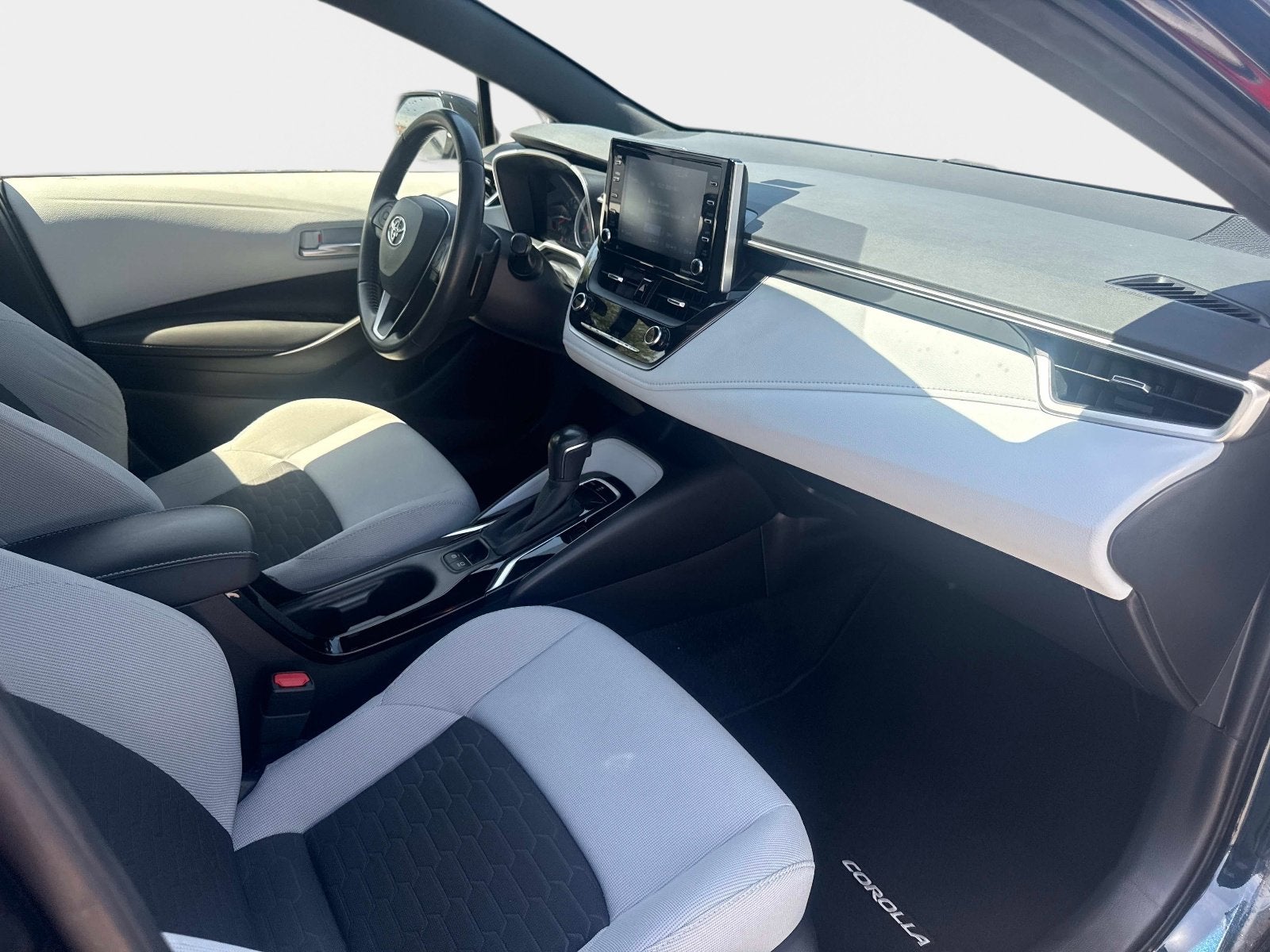 2020 Toyota Corolla Hatchback SE