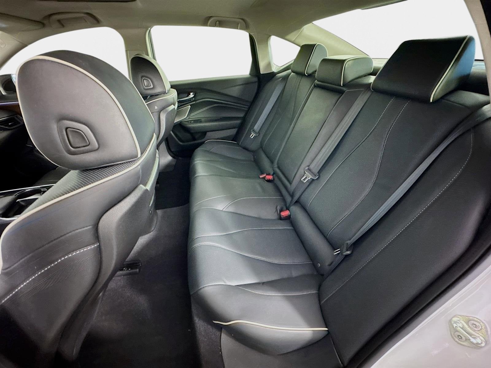 2021 Acura TLX w/Advance Package