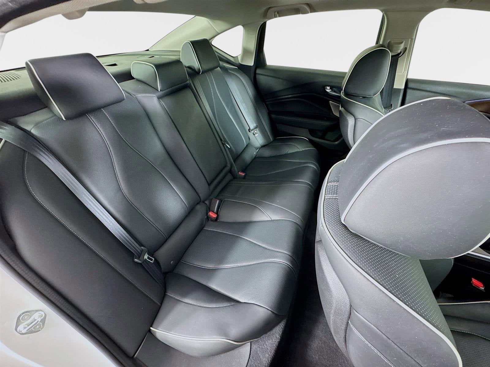 2021 Acura TLX w/Advance Package