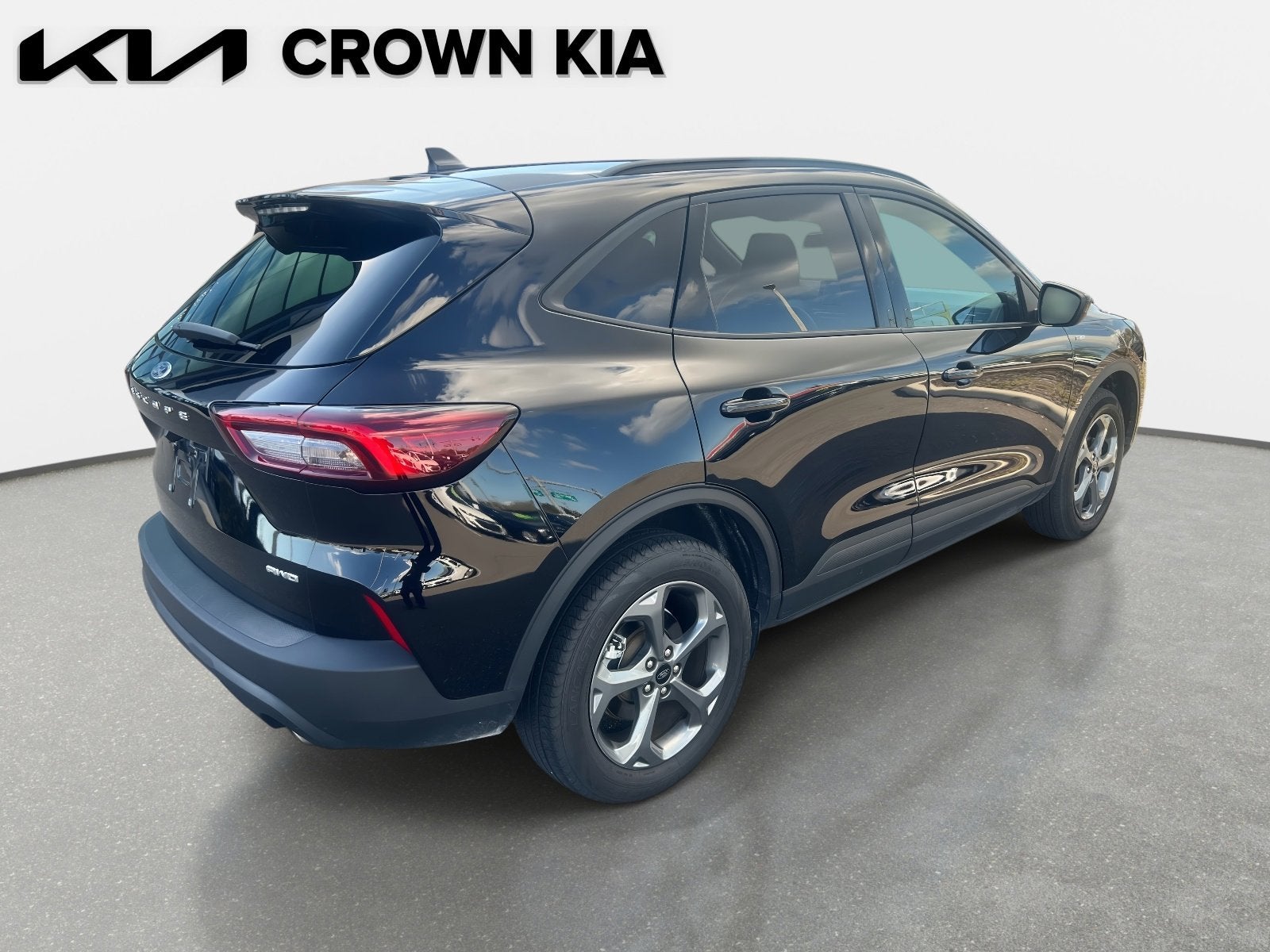 2025 Ford Escape ST-Line Select