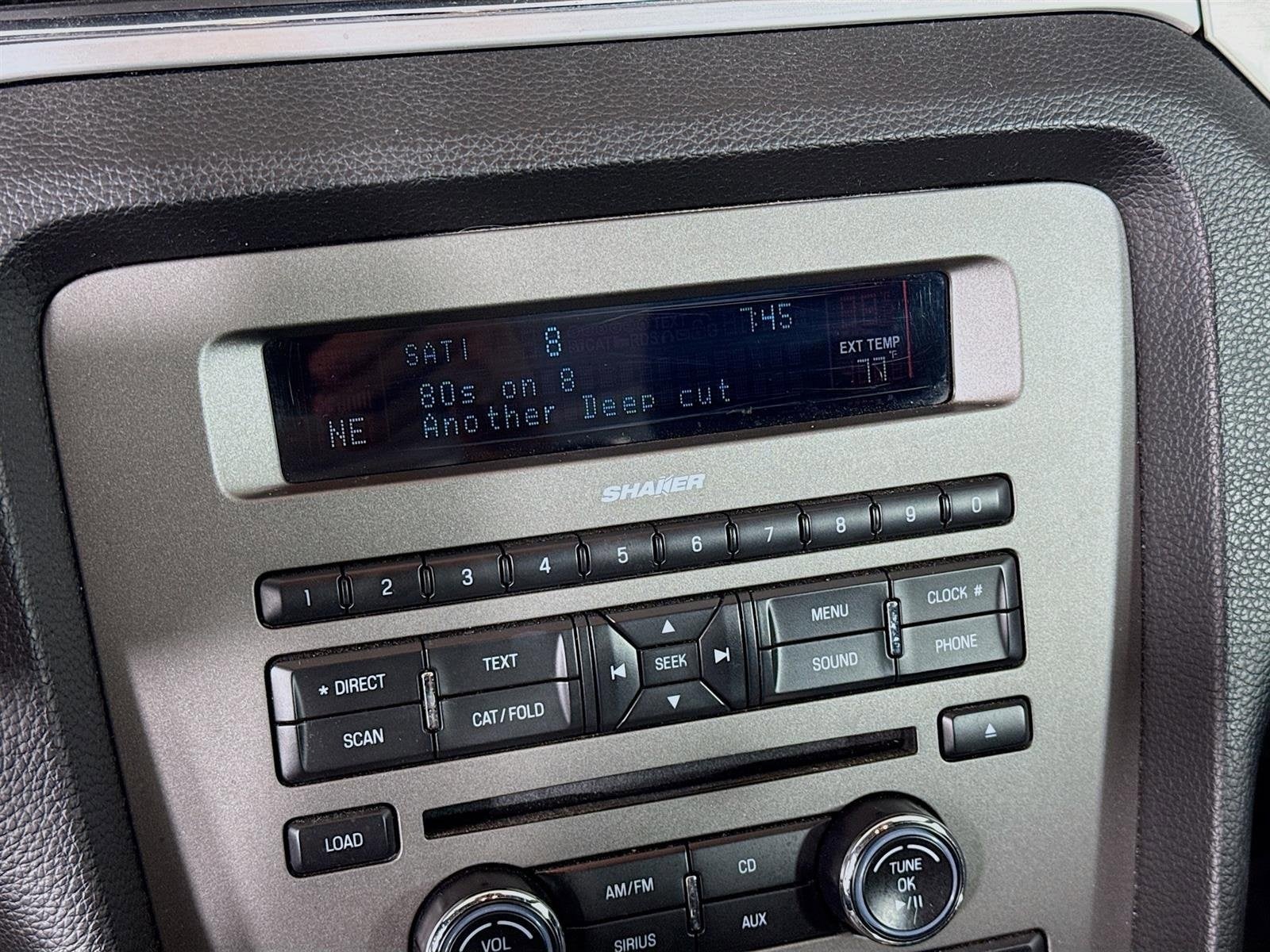 2011 Ford Mustang V6 Premium