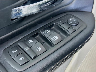 2014 Chrysler Town & Country Touring