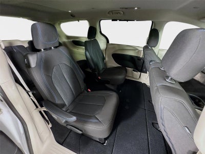 2021 Chrysler Pacifica Touring