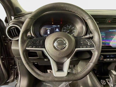 2021 Nissan Kicks SR