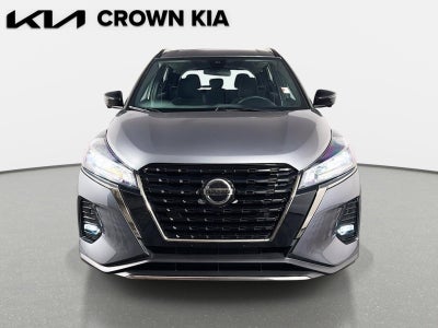 2021 Nissan Kicks SR