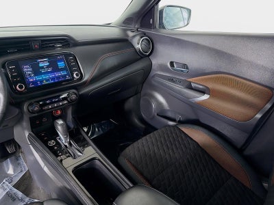 2021 Nissan Kicks SR