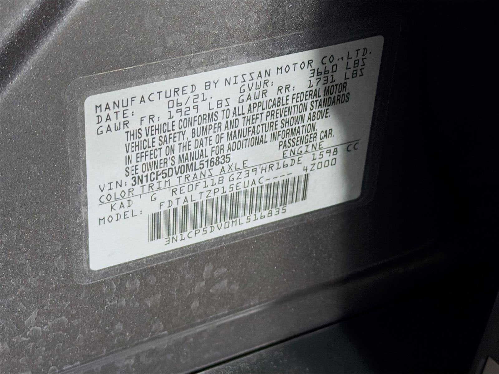 2021 Nissan Kicks SR