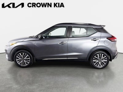 2021 Nissan Kicks SR
