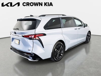 2025 Toyota Sienna XSE