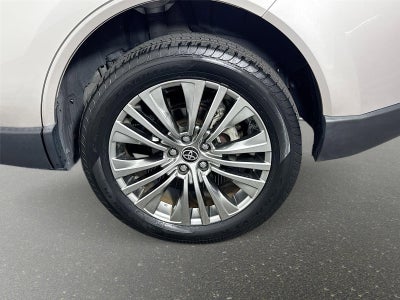 2022 Toyota Venza XLE