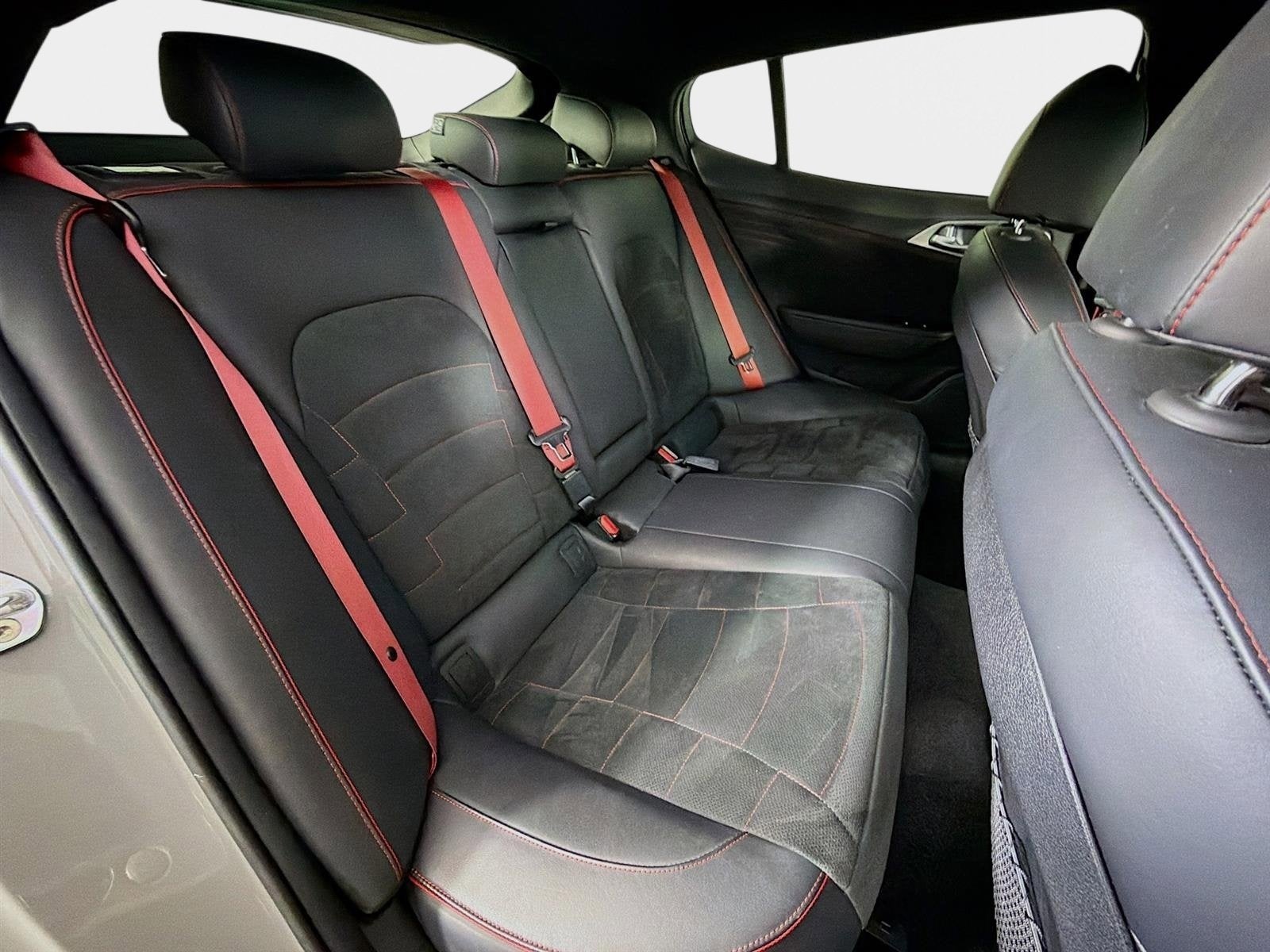 2023 Kia Stinger GT2